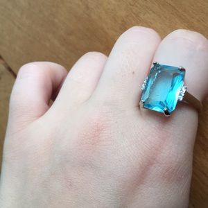 BEAUTIFUL SILVER AND AQUA RING.